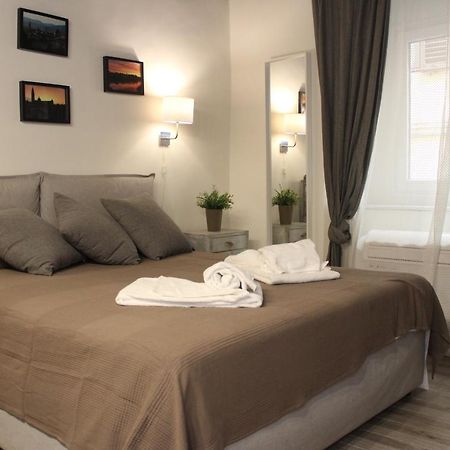 Art Apartment Piccolo Rifugio Florence Extérieur photo